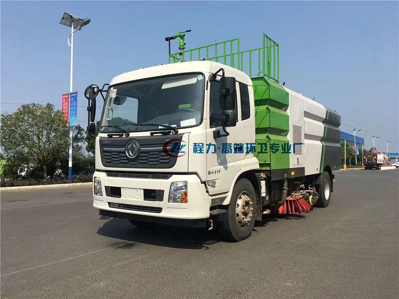 國(guó)六東風(fēng)天錦洗掃車