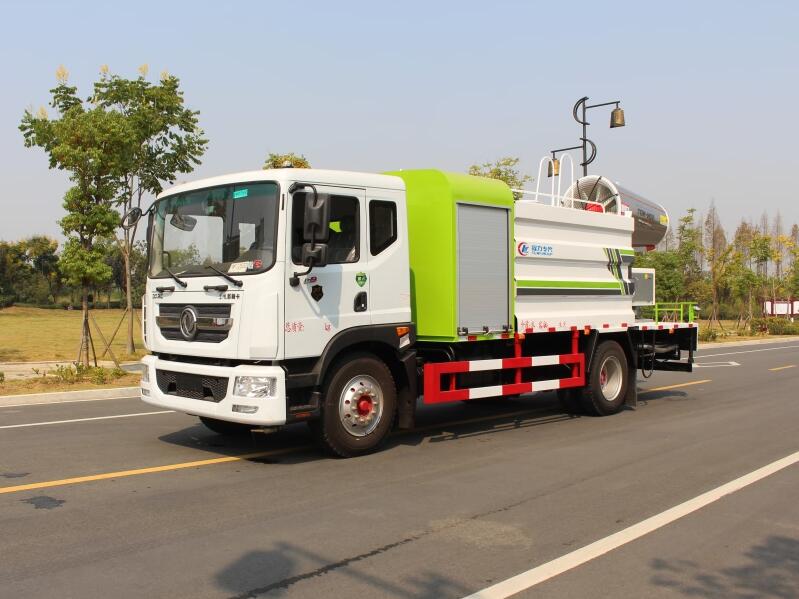 國(guó)六東風(fēng)多利卡D9消殺車