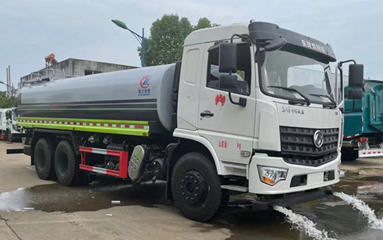 好消息，現車東風后雙橋灑水車產品推薦