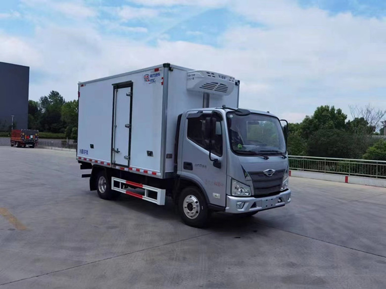 福田領(lǐng)航M5冷藏車產(chǎn)品推薦講解