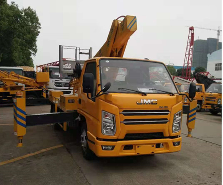 2024年暢銷款28米藍(lán)牌高空作業(yè)車推薦