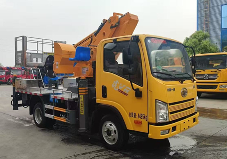 程力藍(lán)牌解放28米高空作業(yè)車推薦