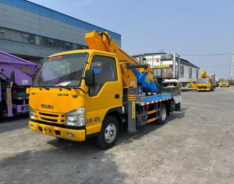 慶鈴30米藍(lán)牌高空作業(yè)車推薦